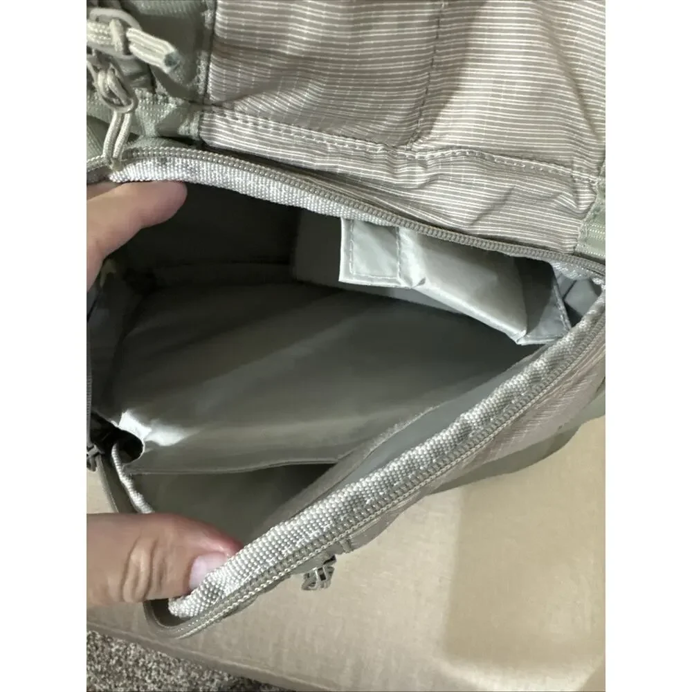Tenba 637-322 Photo/Tablet DayPack Backpack Great Used Condition